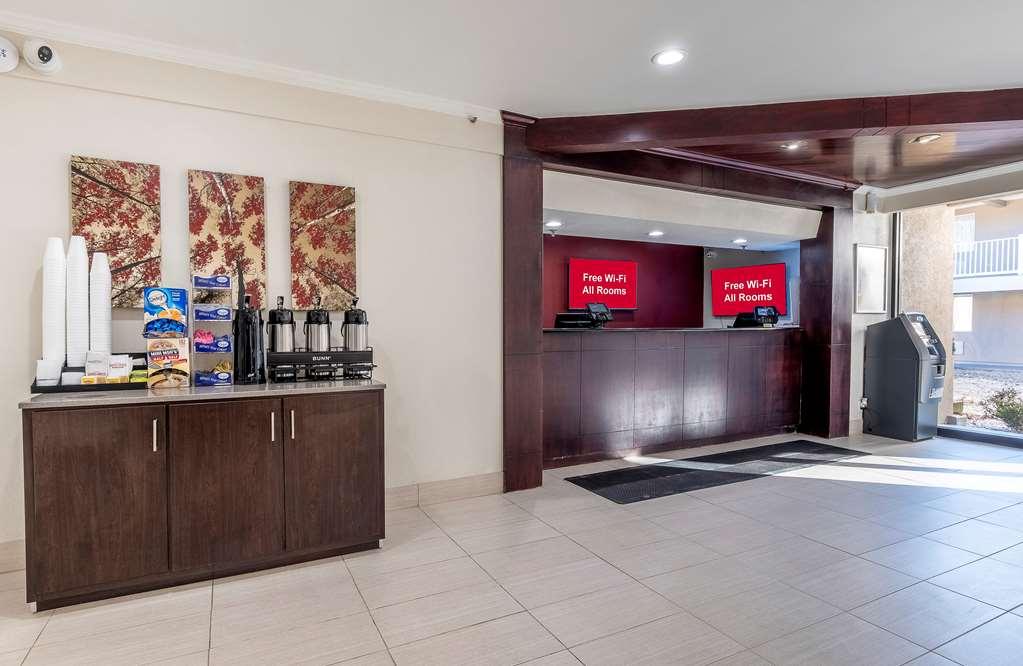 Hometowne Studios By Red Roof Bordentown - Mcguire Afb Interior foto